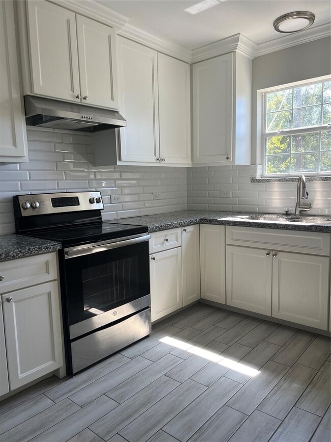 Building Photo - 3521 Toliver St