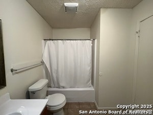 Building Photo - 9819 Valley Villa