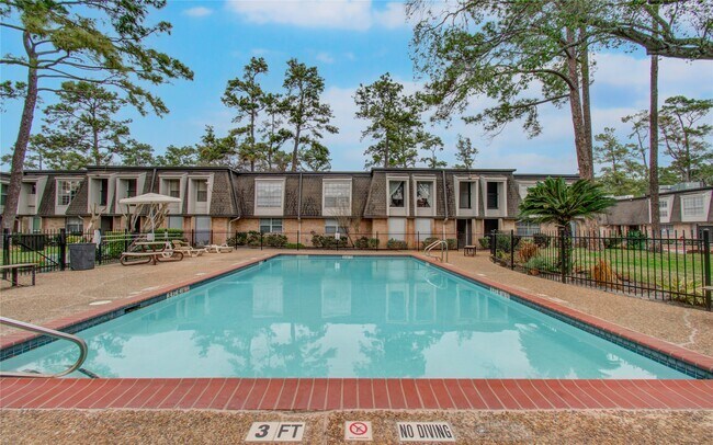 Building Photo - 12633 Memorial Dr