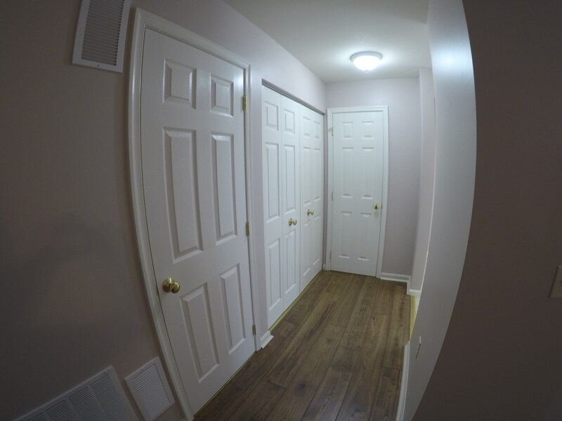 Building Photo - 2123 Quail Hollow Dr