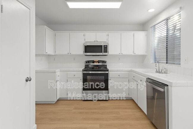 Building Photo - 3587 Mary Jean Ln