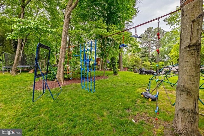 Building Photo - 4625 Willet Dr