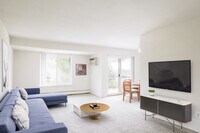 Building Photo - Hillcrest / Park Place