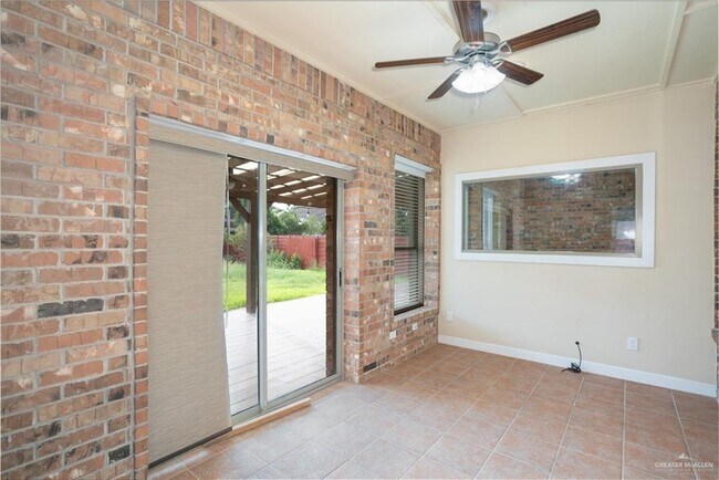 Building Photo - 36 Santa Inez St
