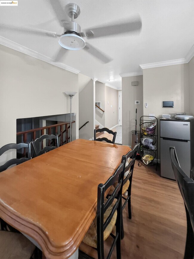 Building Photo - 2322 Peachtree Cir