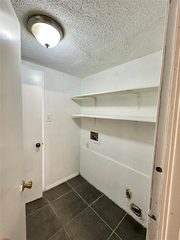 Building Photo - 9103 Japonica Ct
