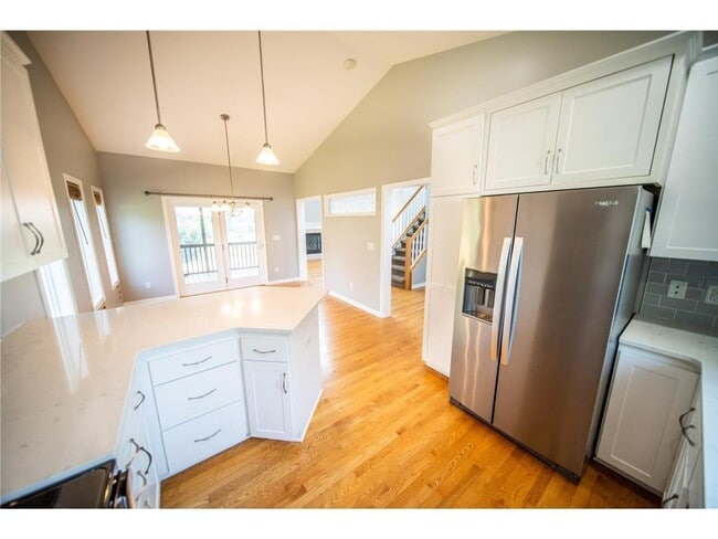 Building Photo - 5182 Southern Ridge Ln SW