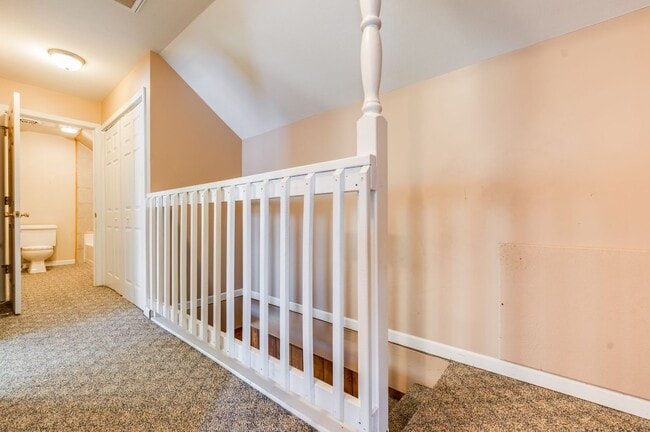 Building Photo - Spacious Cambridge City Home