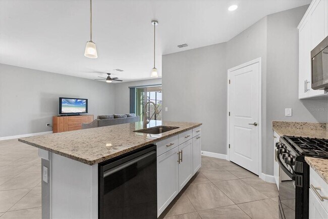 Building Photo - 5129 Marina Basin Ct