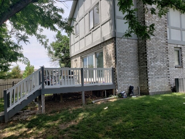 Building Photo - 4616 Farmstead St