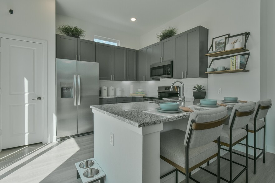 Building Photo - Avilla Vista Ranch