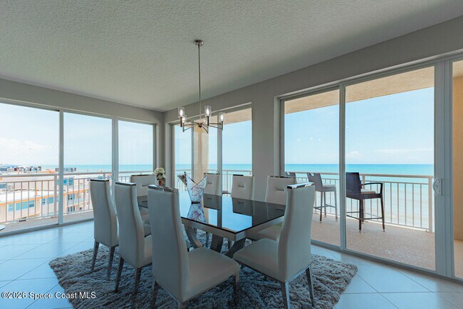 Building Photo - 1025 Jimmy Buffett Mem Hwy