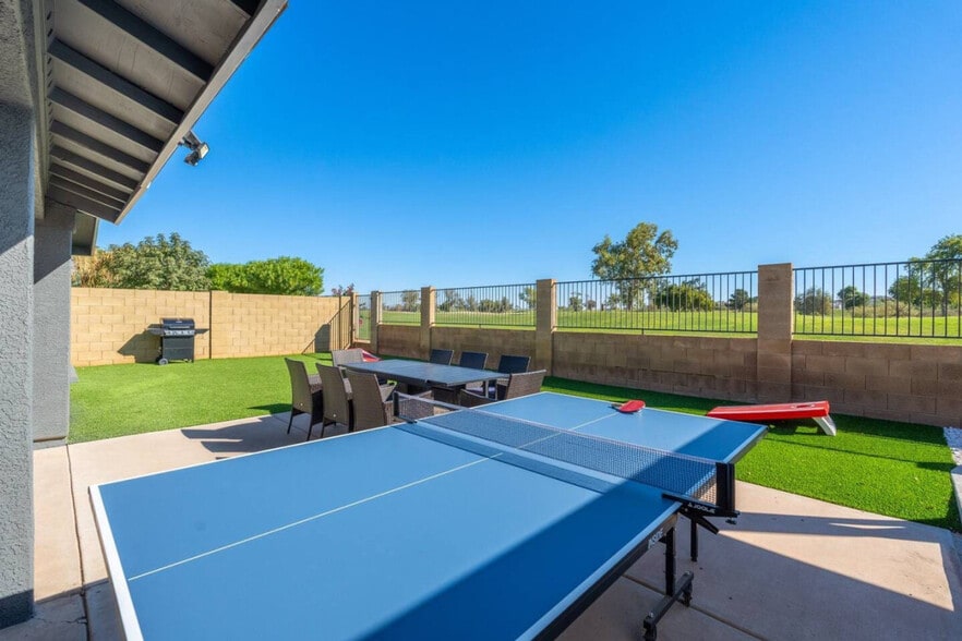 Building Photo - 14615 N 22nd Ln