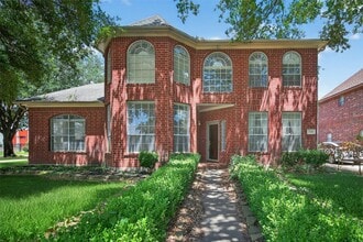 Building Photo - 3318 Pebble Trace Dr