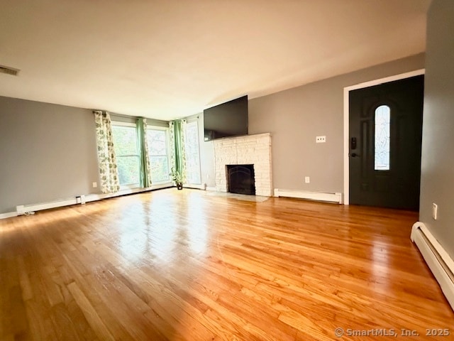 Building Photo - 355 Lounsbury St