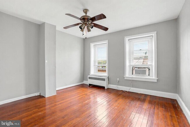 Building Photo - 4441 Silverwood St