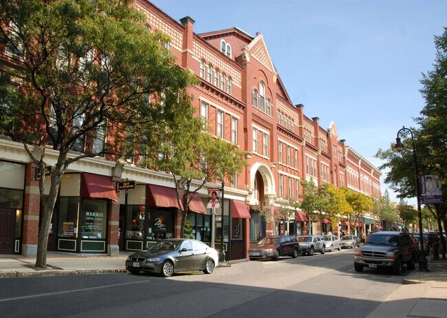 Primary Photo - 30 Hanover St