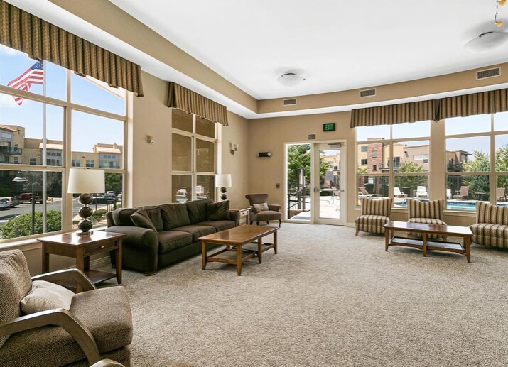 Building Photo - 9059 E Panorama Cir