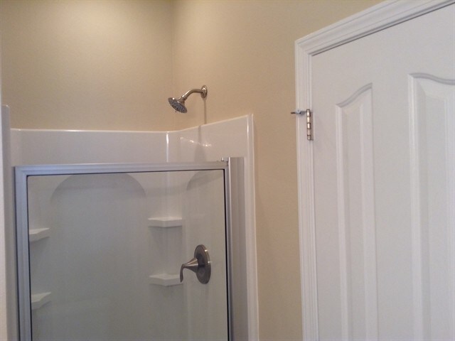 Building Photo - 107 Rosemont Ln