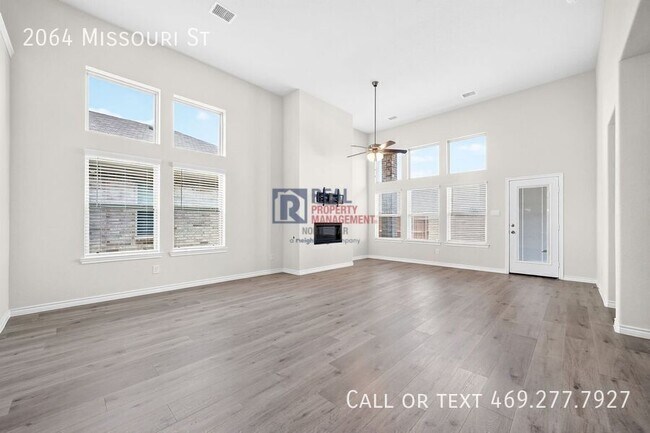 Building Photo - 2064 Missouri St