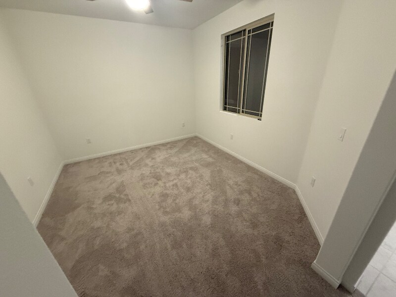 Building Photo - 4212 Larchwood Ln