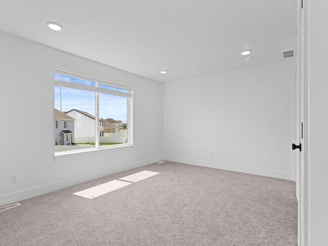 Building Photo - 2986 Sydney Dr