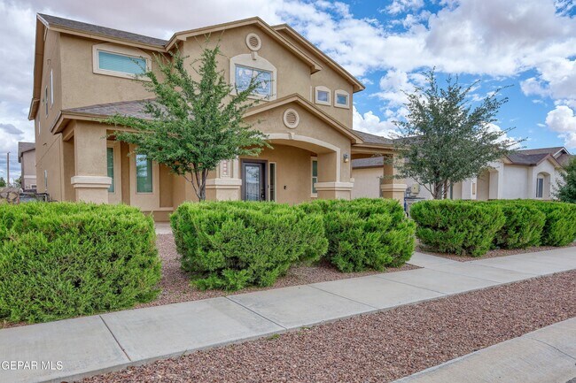 Building Photo - 2124 Thomas Lackland St