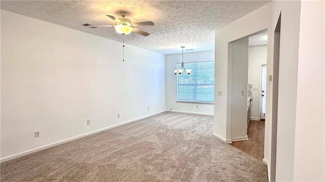 Building Photo - 6243 Shoreview Cir