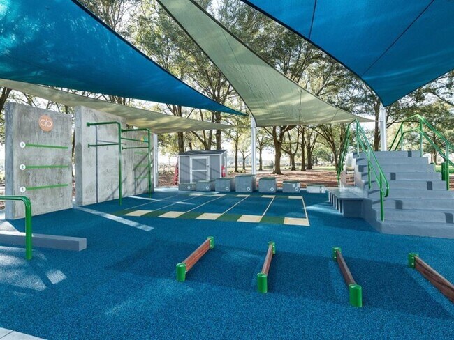 Building Photo - 4970 NW 39th Lp