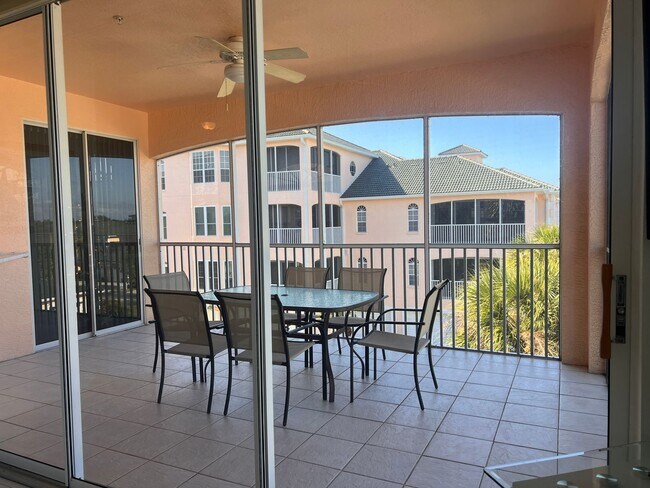 Building Photo - Modern 2BD/2BA Condo in Gondola Park