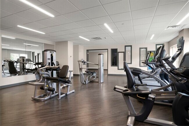 Building Photo - 999 Hancock St