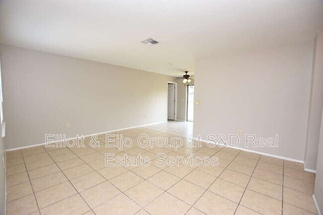 Building Photo - 1212 Waterview Blvd W