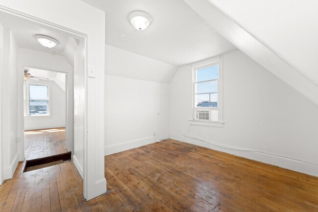 Building Photo - 4800 Holdings LLC