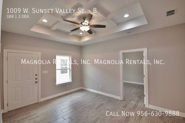 Building Photo - 1009 W Sunset Valley St