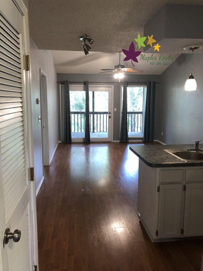 Building Photo - Live at Notch ESTATES- CLOSE TO SILVER DOLLAR CITY