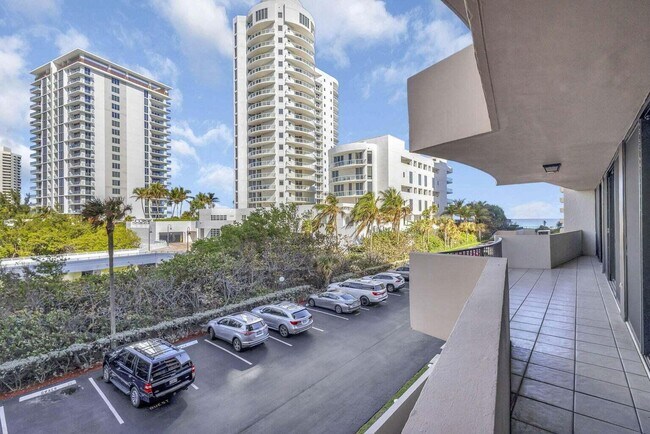 Building Photo - 4200 N Ocean Dr