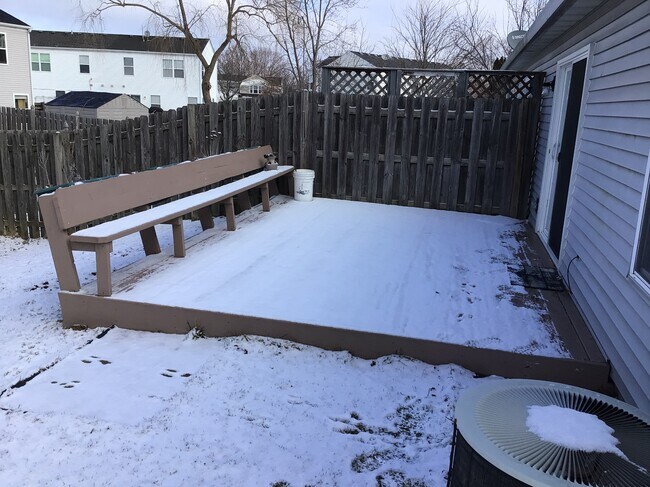 Building Photo - 560 S Annandale Dr