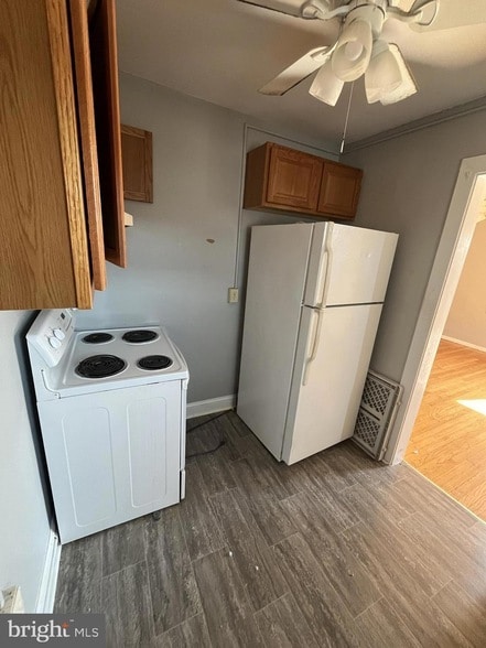 Building Photo - 44 S Loudoun St