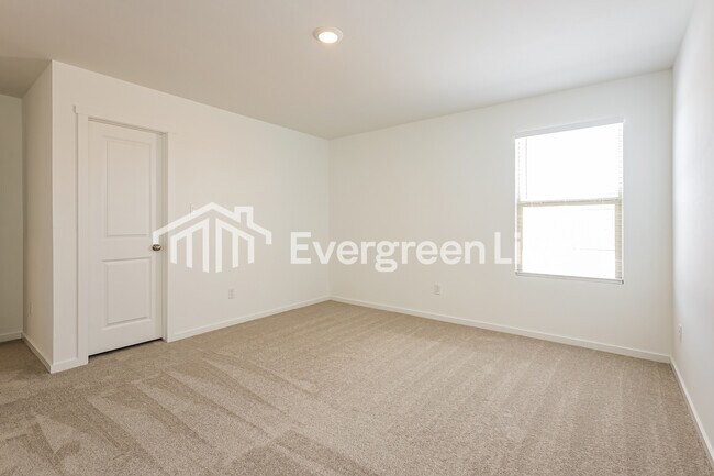 Building Photo - 3713 Los Cabos Dr