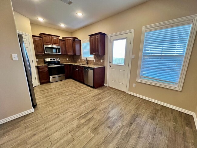 Building Photo - 6709 MARIBETTE RD