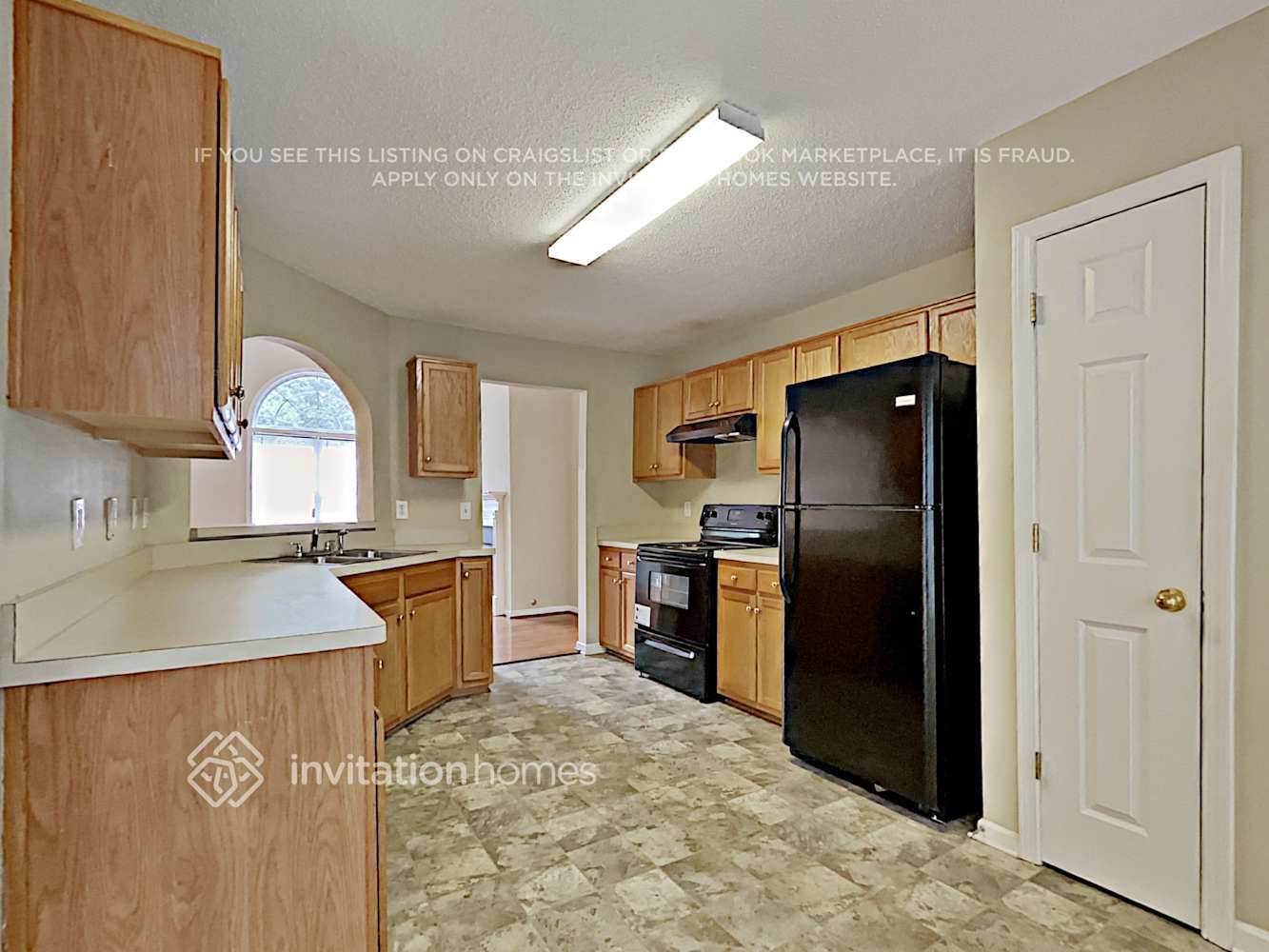 Building Photo - 5750 Newnan Cir