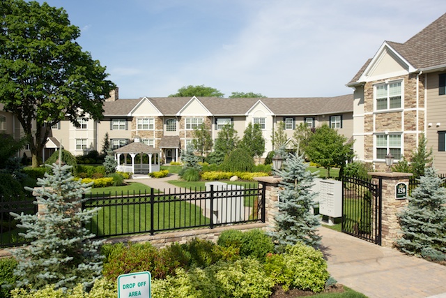 Primary Photo - Fairfield Courtyard At Farmingdale