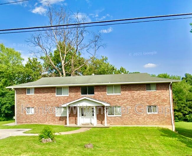 Primary Photo - 3114 N Illinois St