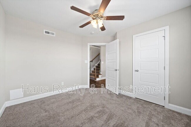 Building Photo - 764 Lillian Grace Dr