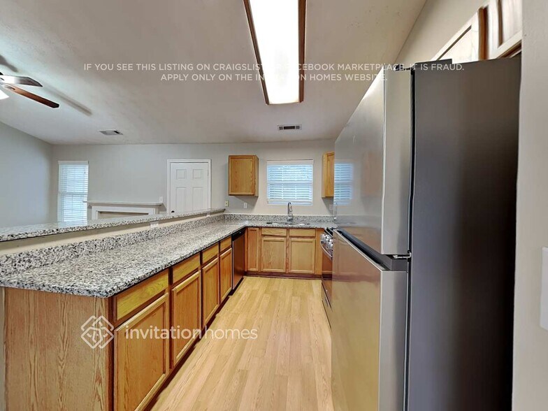 Building Photo - 8445 Deliah Way