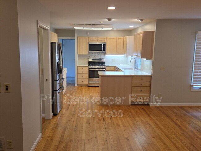 Building Photo - 9834 Chimney Sweep Ln