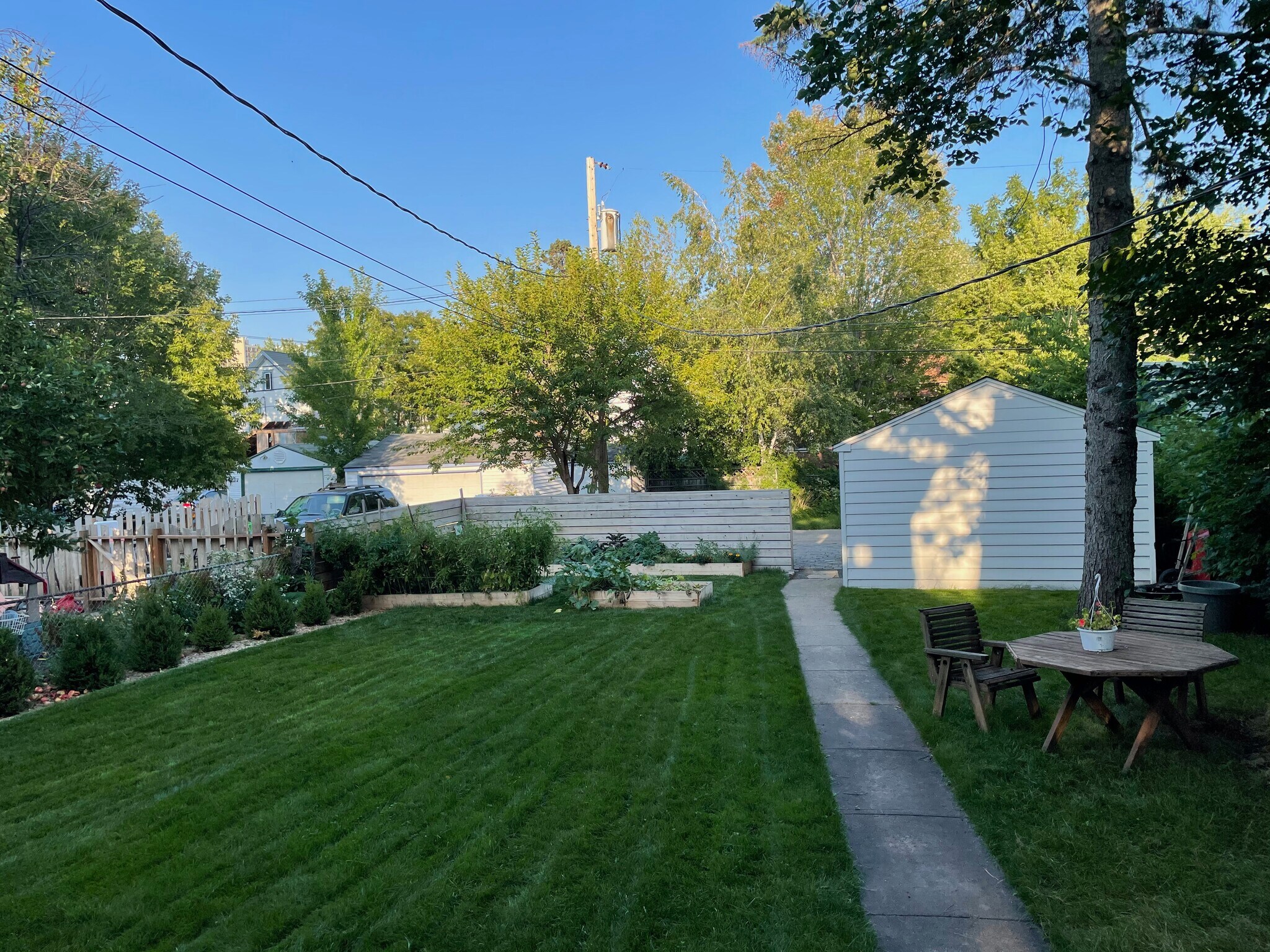 Building Photo - 2221 26th Ave S