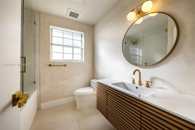 Building Photo - 3138 Virginia St