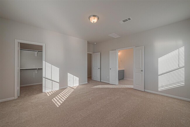 Building Photo - 31139 Mahogany Fir Trl