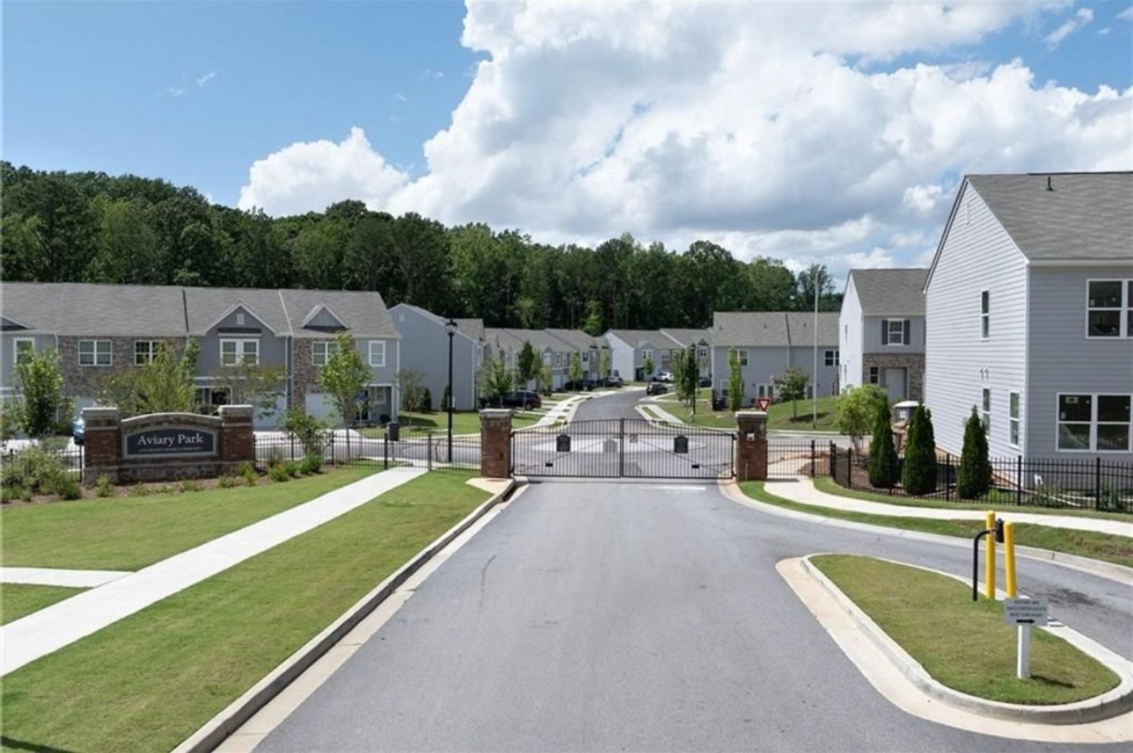 Building Photo - 2676 Senegal Wy